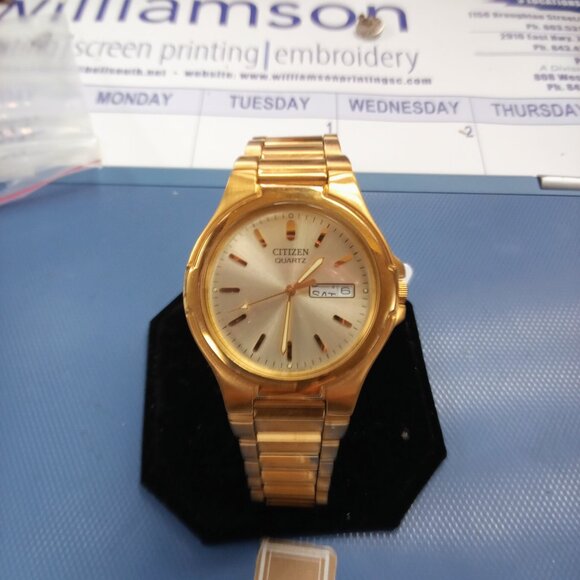 Michael Kors Men's Watch - Picture 1 of 2